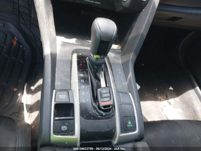 2HGFC2F55GH558806 Honda Civic Lx