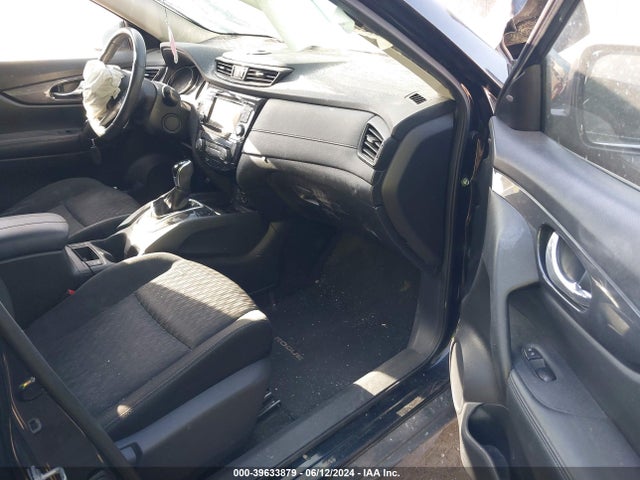 Nissan ROGUE SV 2017 KNMAT2MVXHP547888 Image 5