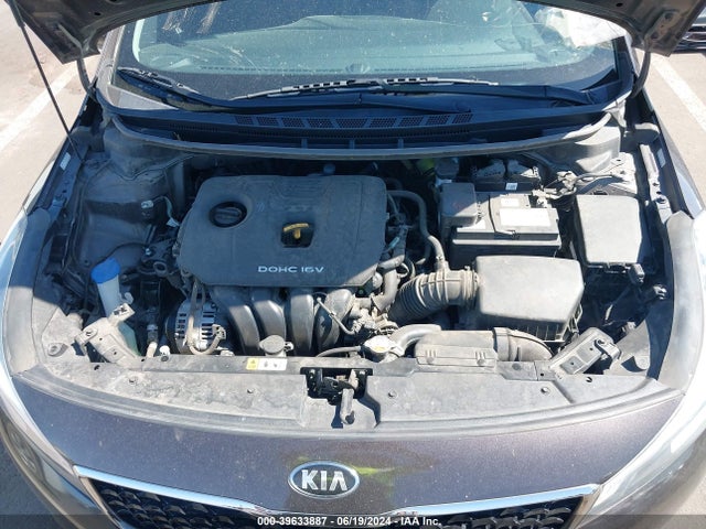 KIA FORTE LX 2017 3KPFK4A76HE055160 Image 10