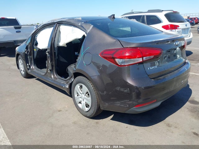 KIA FORTE LX 2017 3KPFK4A76HE055160 Image 3