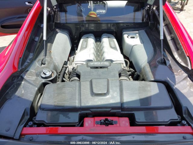 WUAANAFG8EN000552 Audi R8 5.2