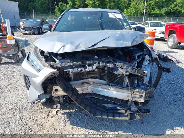 Toyota RAV4 LE 2019 JTMH1RFV2KJ008718 Image 12