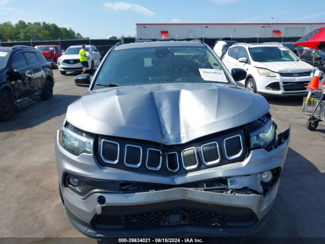 3C4NJCBB5NT137206 Jeep Compass Latitude Fwd