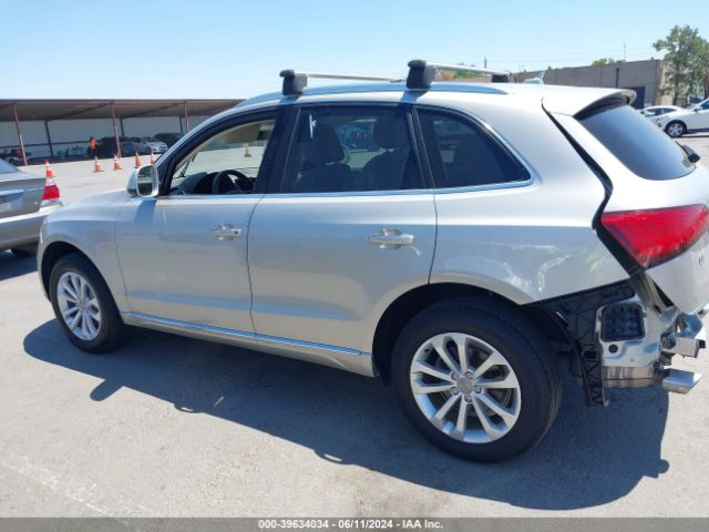 WA1C2AFP4HA022925 Audi Q5 2.0t Premium