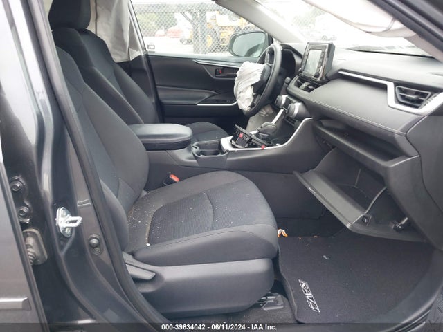 Toyota RAV4 LE 2020 2T3H1RFV1LW066936 Image 5