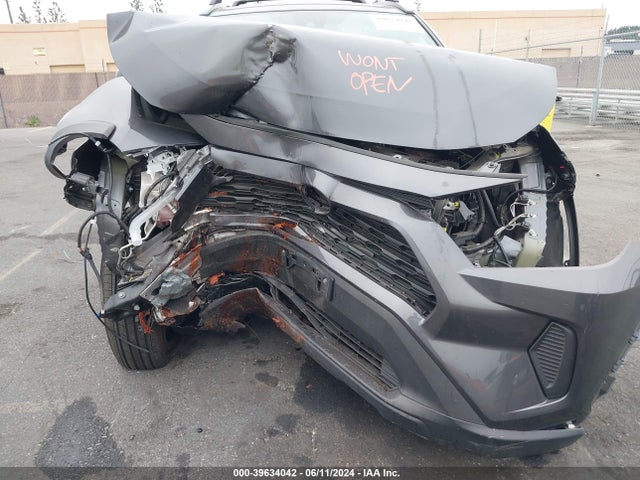 Toyota RAV4 LE 2020 2T3H1RFV1LW066936 Image 6