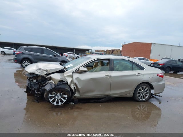 Toyota CAMRY XLE 2015 4T4BF1FK5FR471120 Image 15
