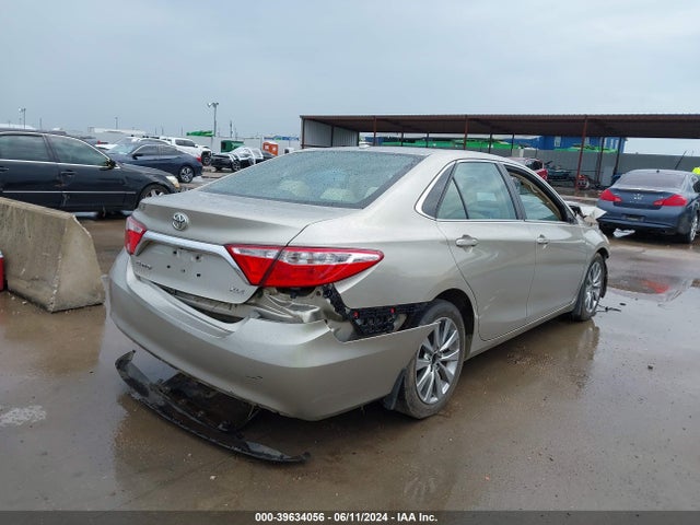 Toyota CAMRY XLE 2015 4T4BF1FK5FR471120 Image 4