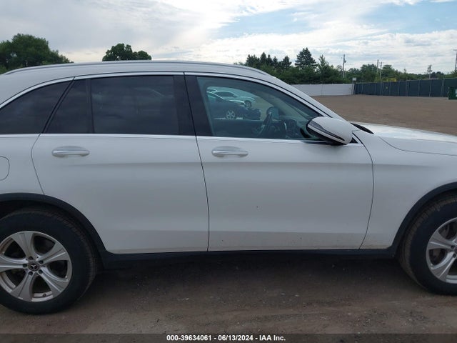 WDC0G4KB5JV039683 Mercedes-Benz Glc 300 4matic