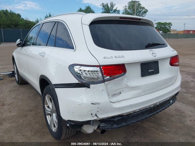 WDC0G4KB5JV039683 Mercedes-Benz Glc 300 4matic