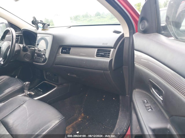 JA4AZ3A35KZ026462 Mitsubishi Outlander Sel