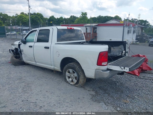 3C6RR7KG6KG719288 RAM 1500 Classic Tradesman  4x4 5'7 Box