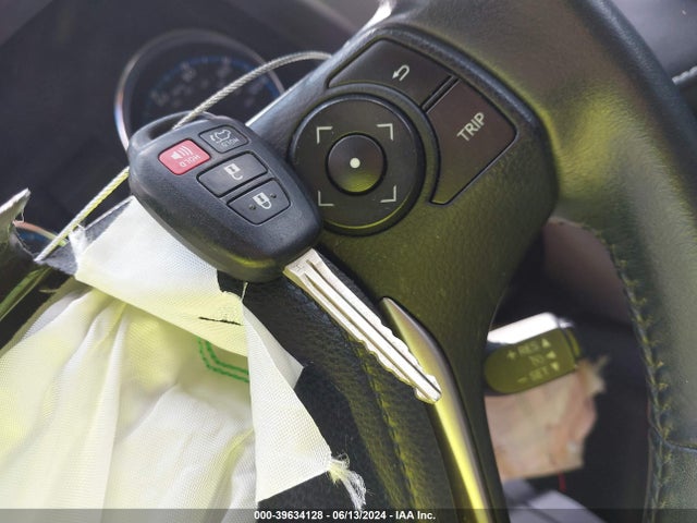 Toyota Rav4 Xle 2016 2T3RFREV0GW437100 Image 11