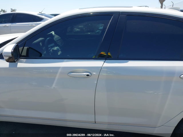 WBA53BH04NCJ56476 BMW 530 I