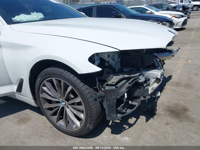 WBA53BH04NCJ56476 BMW 530 I