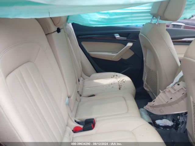 WA1ANAFY2K2091105 Audi Q5 45 Premium