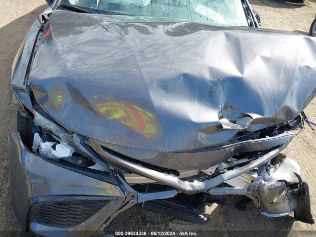 4T1T11AK9RU857211 Toyota CAMRY SE