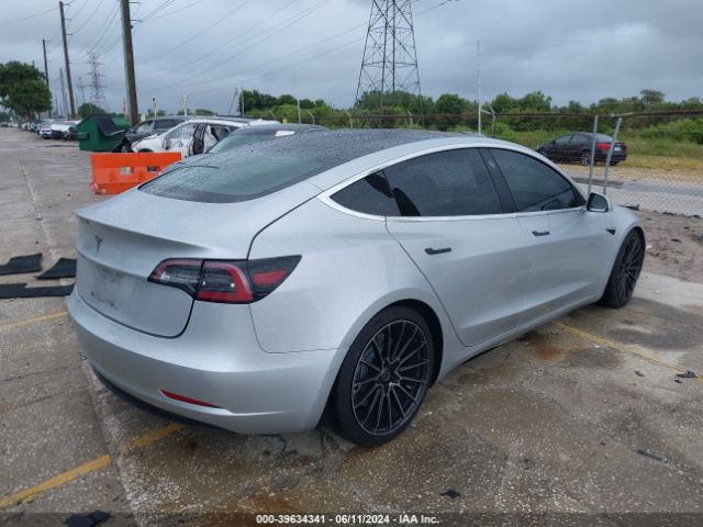 5YJ3E1EA7JF060799 Tesla Model 3 Long Range/mid Range