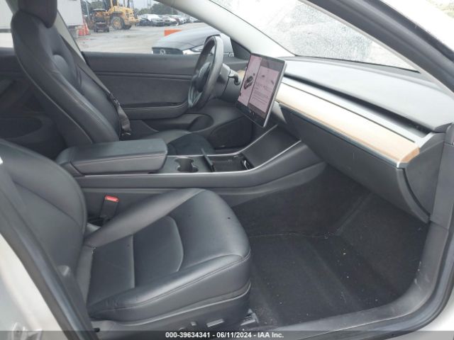 5YJ3E1EA7JF060799 Tesla Model 3 Long Range/mid Range