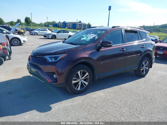 Toyota Rav4 Xle 2018 2T3RFREV6JW845236 Image 2
