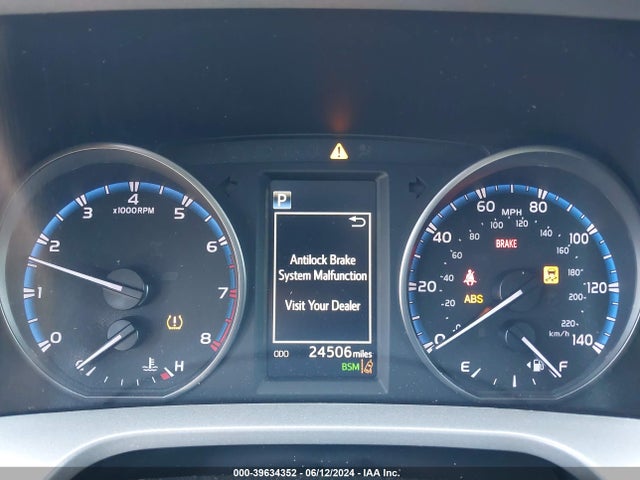 Toyota Rav4 Xle 2018 2T3RFREV6JW845236 Image 7