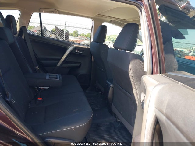 Toyota Rav4 Xle 2018 2T3RFREV6JW845236 Image 8