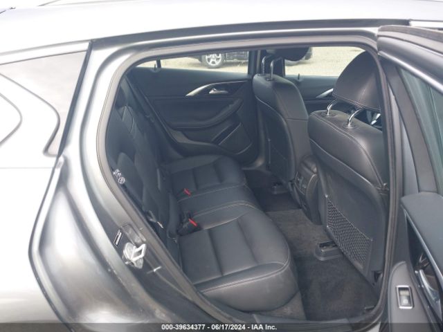 SJKCH5CRXHA026461 Infiniti Qx30 Luxury