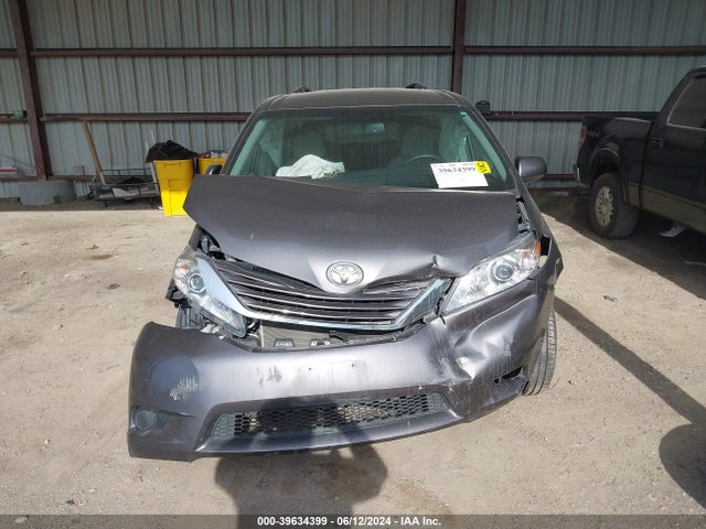 Toyota Sienna Le 8 Passenger 2017 5TDKZ3DC8HS816516 Image 11