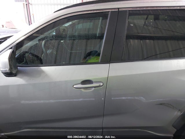 Toyota Rav4 Xle 2019 2T3P1RFVXKC048365 Image 14