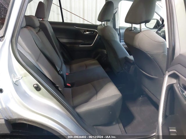 Toyota Rav4 Xle 2019 2T3P1RFVXKC048365 Image 8