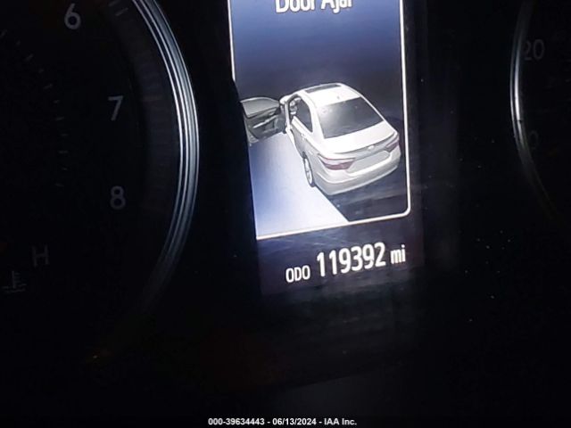 4T1BF1FK1FU016792 Toyota CAMRY SE