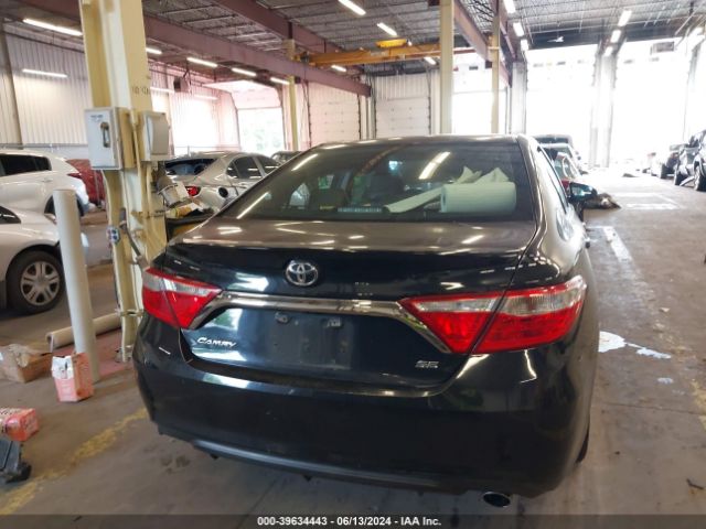 4T1BF1FK1FU016792 Toyota CAMRY SE