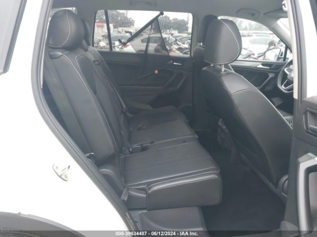 3VV3B7AX1NM108077 Volkswagen Tiguan 2.0t Se