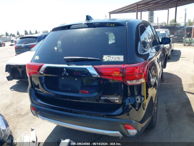 JA4AD3A36HZ068226 Mitsubishi Outlander Se