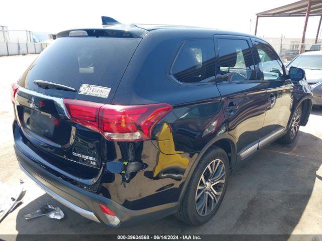 JA4AD3A36HZ068226 Mitsubishi Outlander Se