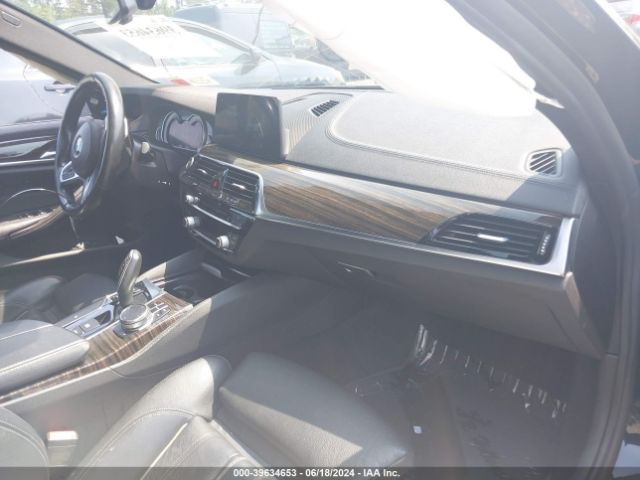 WBAJA7C58JG908090 BMW 530i Xdrive