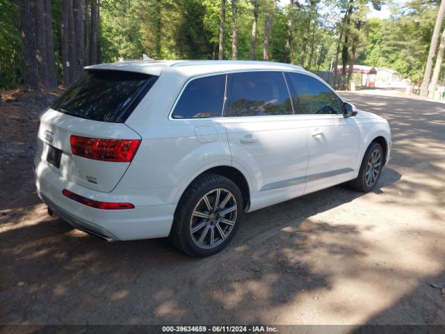 WA1LAAF73HD034369 Audi Q7 3.0t Premium