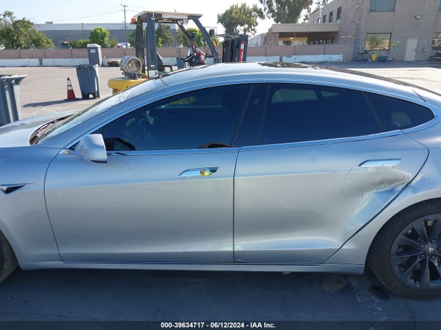 Tesla Model S 100d/75d/p100d 2018 5YJSA1E24JF281941 Image 14
