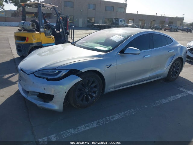 Tesla Model S 100d/75d/p100d 2018 5YJSA1E24JF281941 Image 2