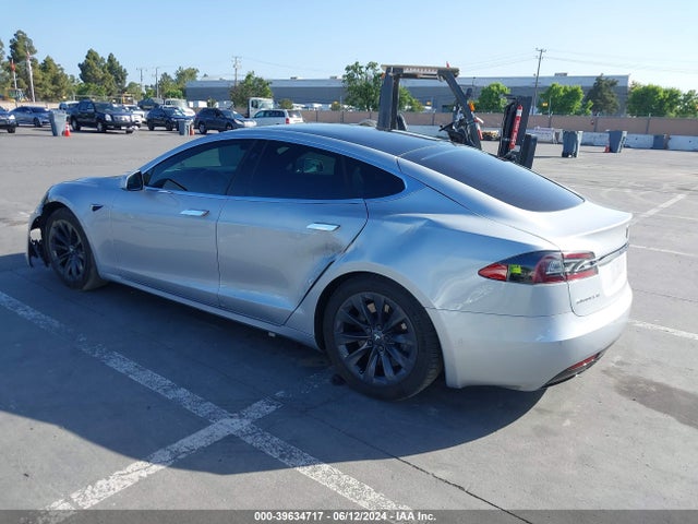 Tesla Model S 100d/75d/p100d 2018 5YJSA1E24JF281941 Image 3