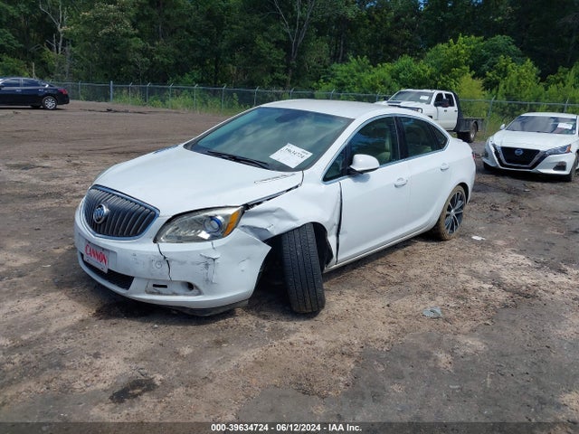 1G4PR5SKXH4114832 Buick Verano Sport Touring