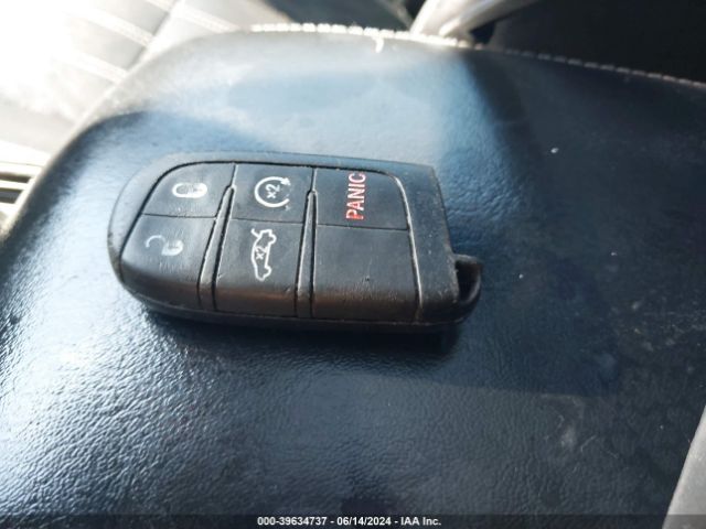 2C3CCABG0EH296892 Chrysler 300 300s