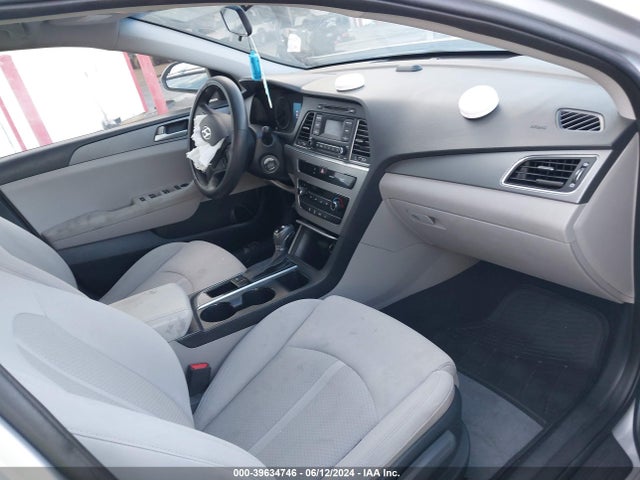 Hyundai Sonata 2016 5NPE24AF4GH389149 Image 5