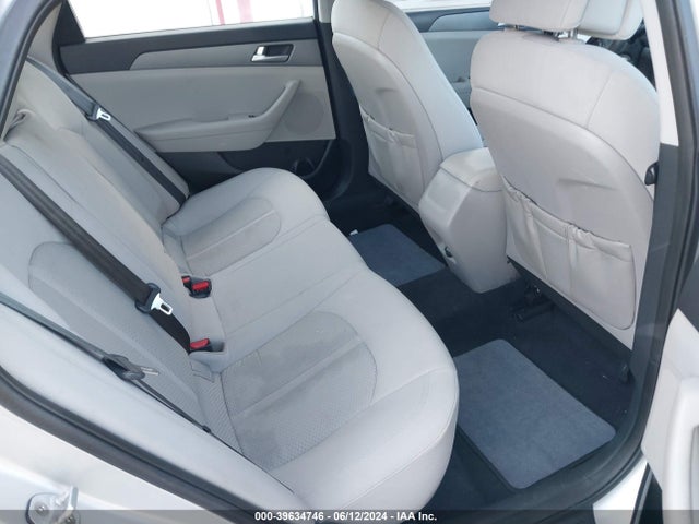 Hyundai Sonata 2016 5NPE24AF4GH389149 Image 8