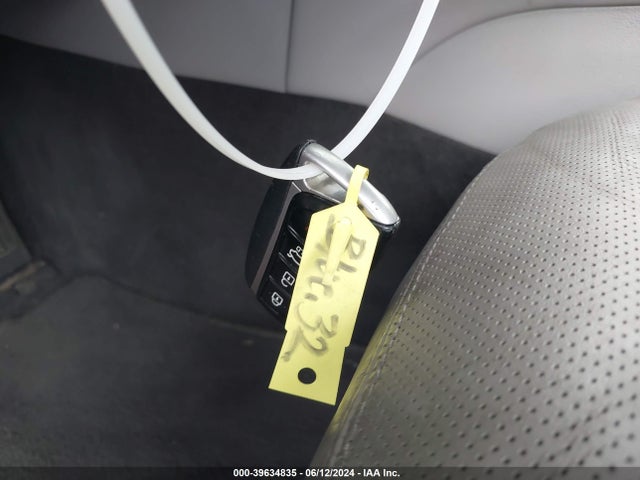 Hyundai Genesis 3.8 2015 KMHGN4JE6FU096506 Image 11