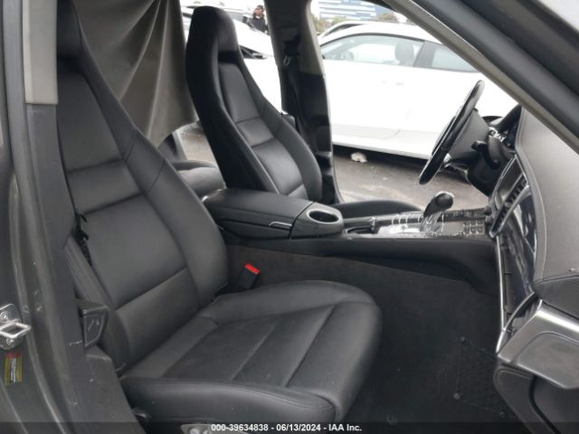 WP0AA2A79EL010962 Porsche PANAMERA 4