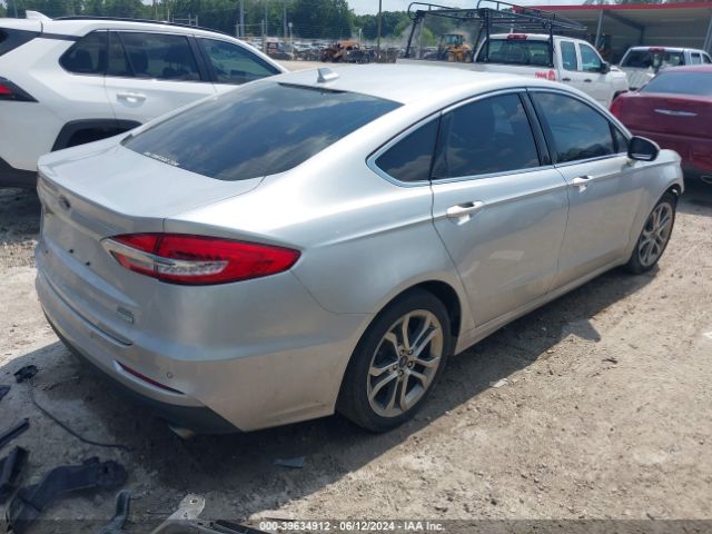 3FA6P0CD9KR118965 Ford FUSION SEL