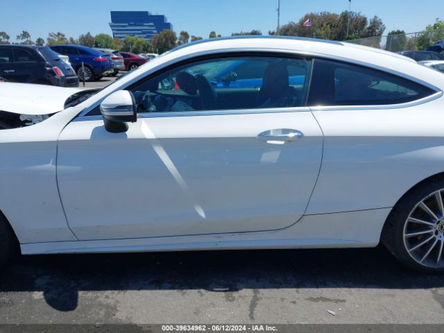 WDDWJ8DB5KF781315 Mercedes-Benz C 300
