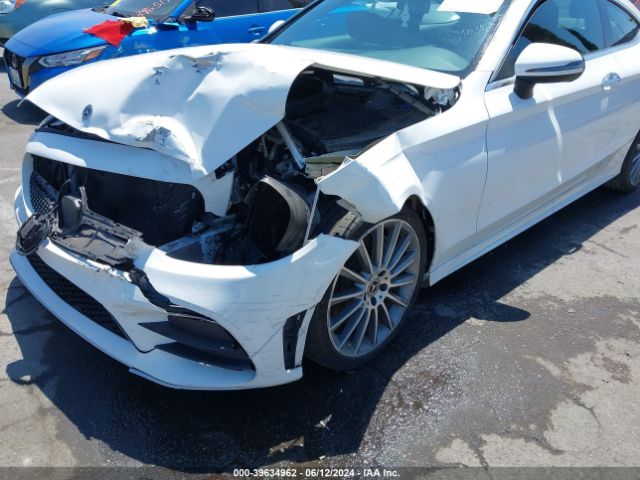 WDDWJ8DB5KF781315 Mercedes-Benz C 300