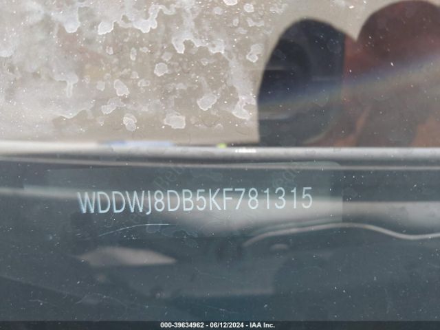 WDDWJ8DB5KF781315 Mercedes-Benz C 300